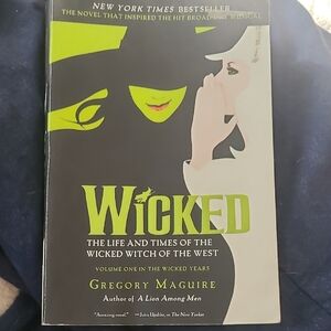 Wicked Book by Gregory Maguire